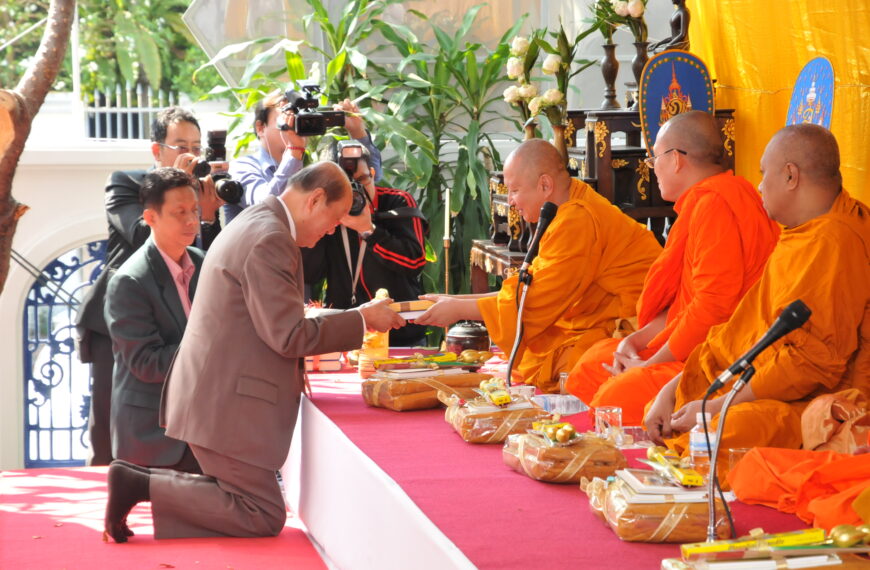 พิธีเปิดวิจิตรภาคียสถาน ที่ทำการมูลนิธิศาสตราจารย์ ดร.วิจิตร ศรีสอ้าน 